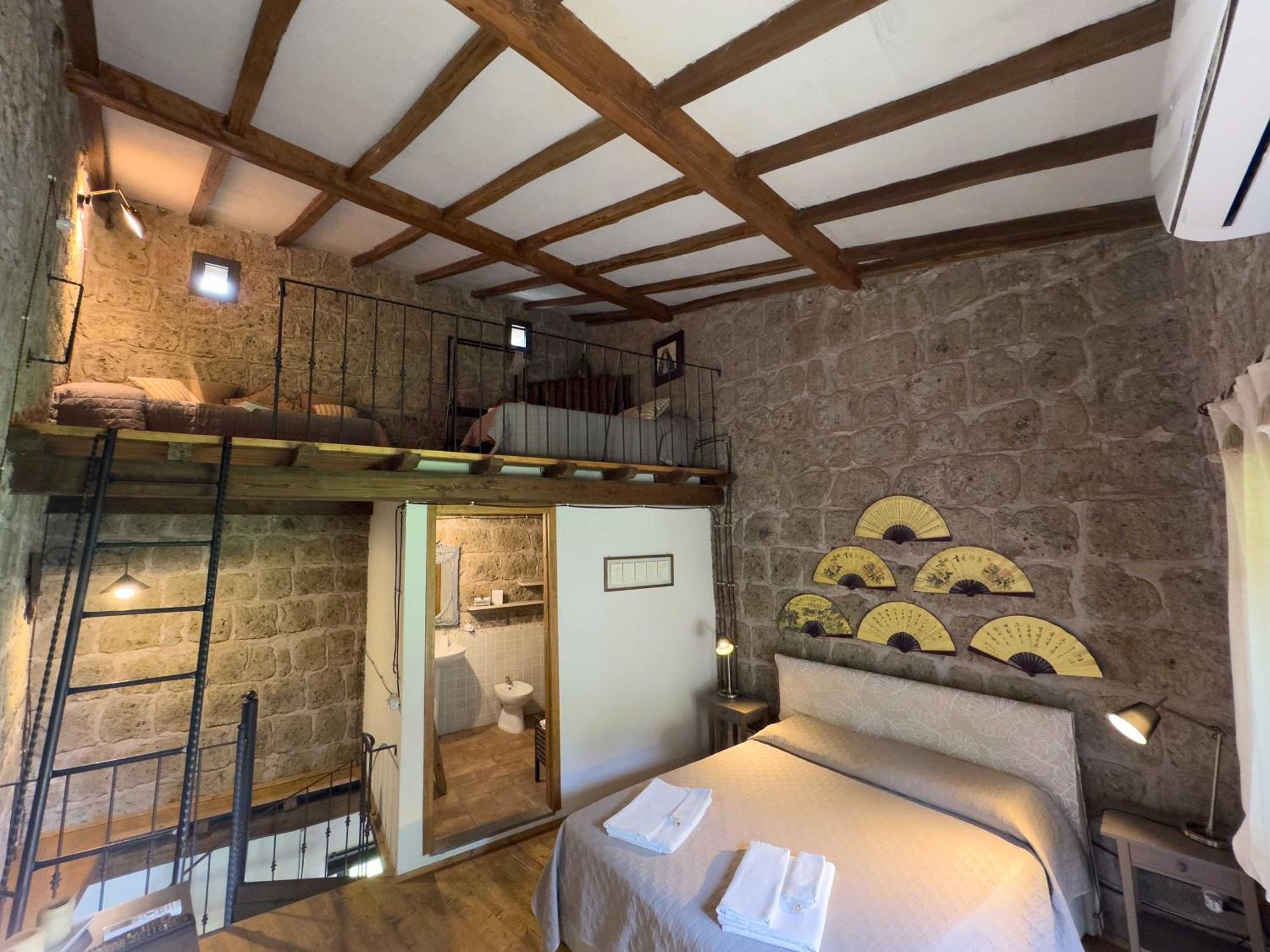 Bed and Breakfast Le Terrecotte Sutri Exterior foto