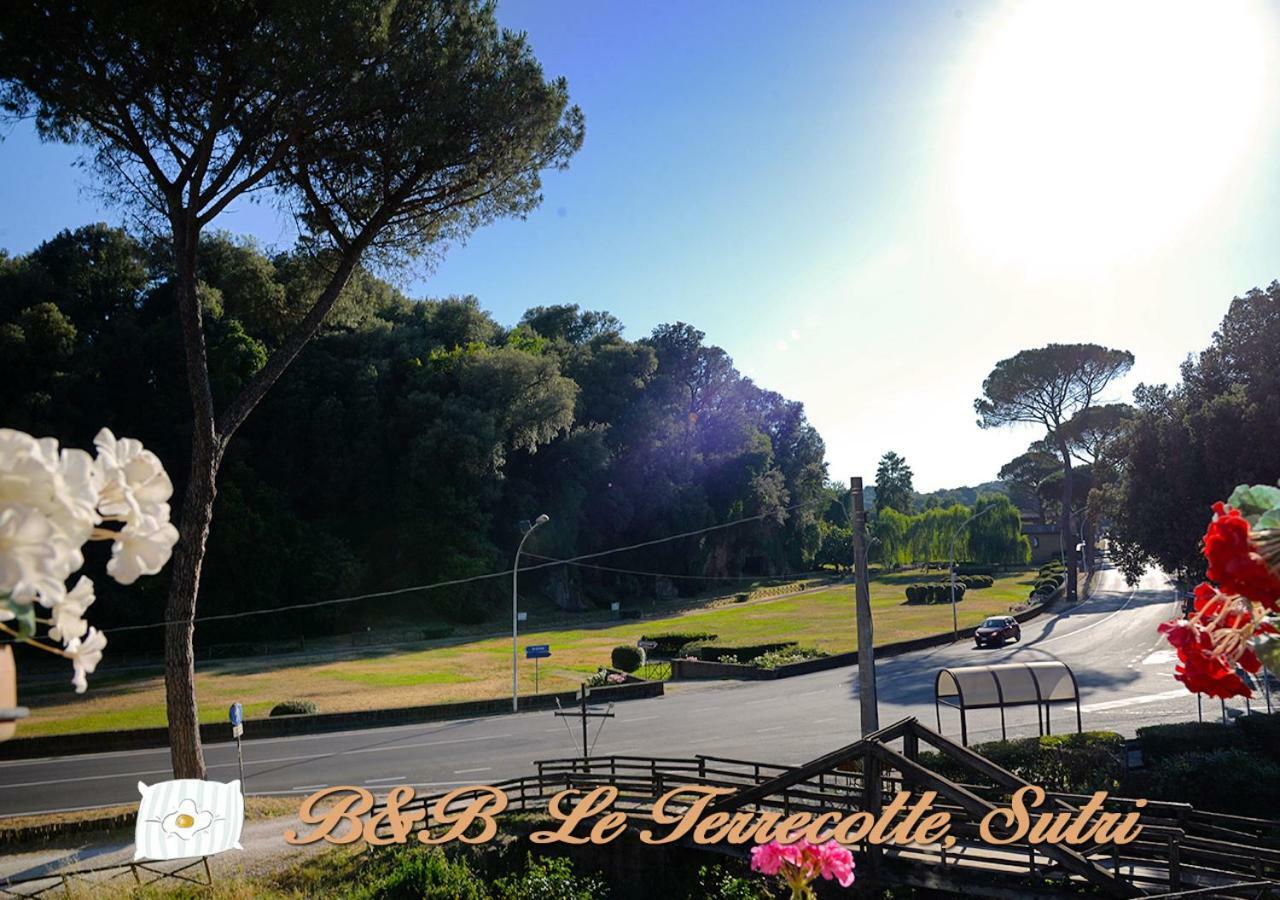 Bed and Breakfast Le Terrecotte Sutri Exterior foto